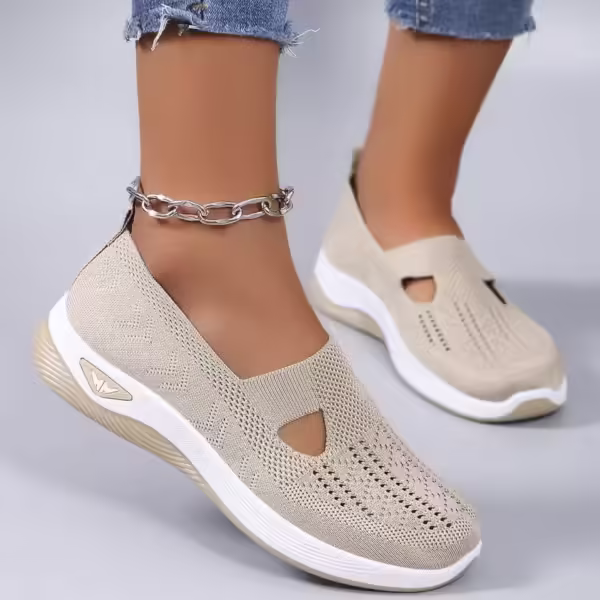 Women’s Breathable Sports Shoes – Lightweight & Casual